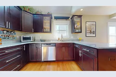 4 Cameron #2, Somerville, MA 02144 - Photo 7