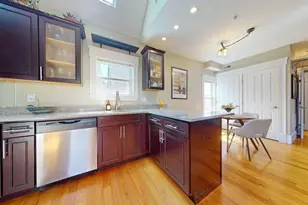 4 Cameron, Somerville, MA 02144 - Photo 15