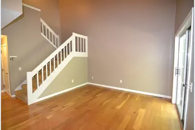 31 East Bluff Rd #31, Ashland, MA 01721 - Photo 3