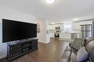 1 Strathmore Shire Dr, Uxbridge, MA 01569 - Photo 17