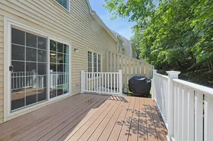 1 Strathmore Shire Dr, Uxbridge, MA 01569 - Photo 33