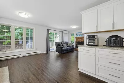 1 Strathmore Shire Dr #A, Uxbridge, MA 01569 - Photo 9