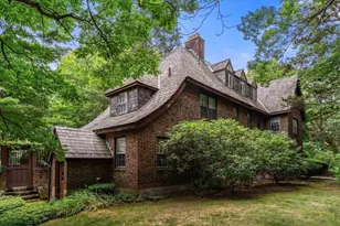 25 Hillside Rd, Wellesley, MA 02481 - Photo 23