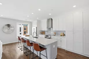 267 Old Colony, Boston, MA 02127 - Photo 5