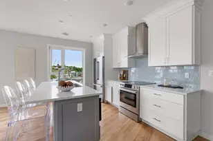 267 Old Colony, Boston, MA 02127 - Photo 3