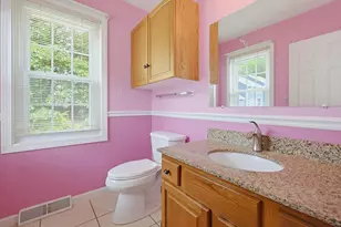 206 Laurelwood Dr, Hopedale, MA 01747 - Photo 21