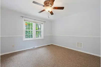206 Laurelwood Dr #206, Hopedale, MA 01747 - Photo 21