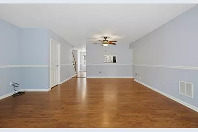 206 Laurelwood Dr #206, Hopedale, MA 01747 - Photo 17