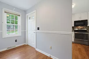 206 Laurelwood Dr, Hopedale, MA 01747 - Photo 19