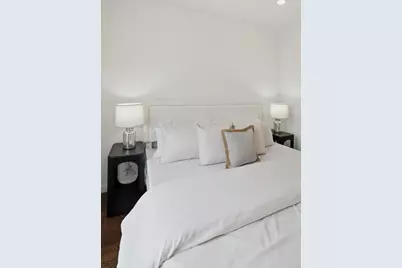 267 Old Colony #602, Boston, MA 02127 - Photo 17