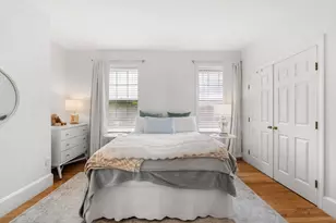21 Hancock St, Boston, MA 02114 - Photo 9