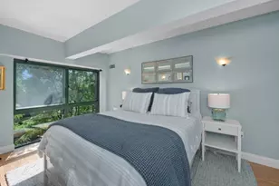 42 8th St, Boston, MA 02129 - Photo 15
