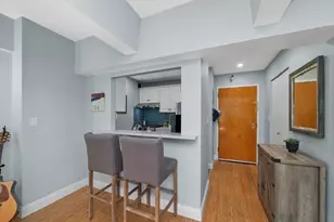 42 8th St, Boston, MA 02129 - Photo 9