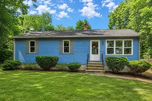 39 Bayview, Taunton, MA 02780 - Photo 1