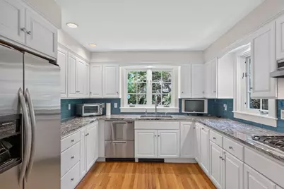 205 Meetinghouse Way, Edgartown, MA 02539 - Photo 5