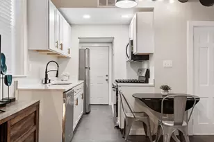 1 Hazel St, Salem, MA 01970 - Photo 7