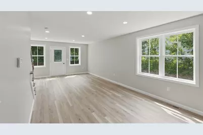 71 Pine St #A, Warren, MA 01083 - Photo 7