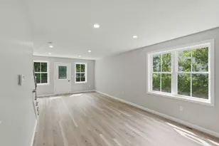 71 Pine St, Warren, MA 01083 - Photo 7