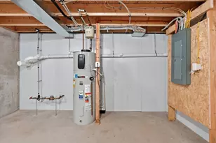 71 Pine St, Warren, MA 01083 - Photo 23