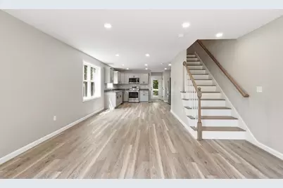 71 Pine St #A, Warren, MA 01083 - Photo 9