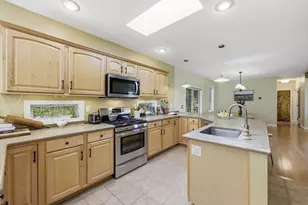 250 N Main St, Sunderland, MA 01375 - Photo 19