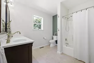250 N Main St, Sunderland, MA 01375 - Photo 31