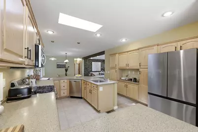 250 N Main St, Sunderland, MA 01375 - Photo 21