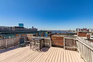 101 Myrtle St, Boston, MA 02114 - Photo 15