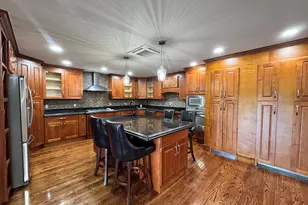 915 Hathaway Rd, New Bedford, MA 02740 - Photo 19