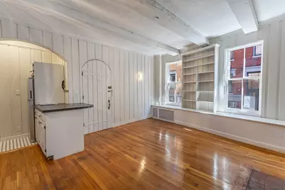 101 Myrtle St #1, Boston, MA 02114 - Photo 3