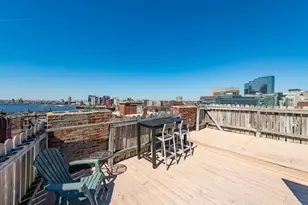 101 Myrtle St, Boston, MA 02114 - Photo 13