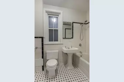 101 Myrtle St #1, Boston, MA 02114 - Photo 9