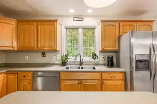 4 Commonwealth Ave, Auburn, MA 01501 - Photo 19