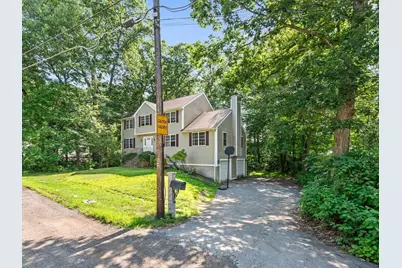 4 Commonwealth Ave, Auburn, MA 01501 - Photo 3