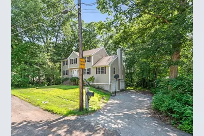 4 Commonwealth Ave, Auburn, MA 01501 - Photo 3