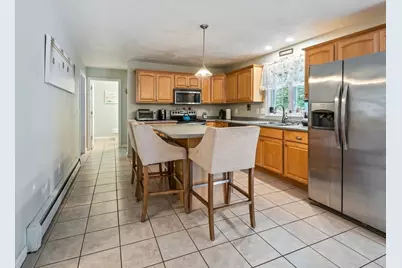 4 Commonwealth Ave, Auburn, MA 01501 - Photo 9