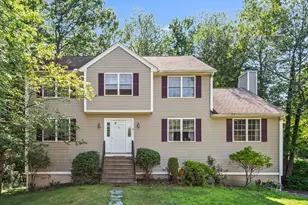 4 Commonwealth Ave, Auburn, MA 01501 - Photo 1