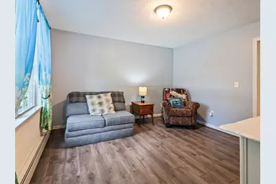 4 Commonwealth Ave, Auburn, MA 01501 - Photo 5