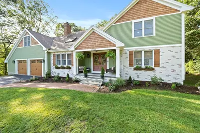 210 Boxwood Ln, Bridgewater, MA 02324 - Photo 3