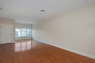 35 Commonwealth Ave, Newton, MA 02459 - Photo 11