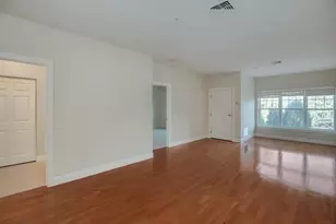 35 Commonwealth Ave, Newton, MA 02459 - Photo 13