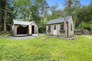 28 Spring St, Hanson, MA 02341 - Photo 35