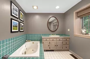 28 Spring St, Hanson, MA 02341 - Photo 15