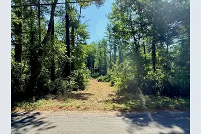 19 Quanapoag Rd, Freetown, MA 02717 - Photo 1
