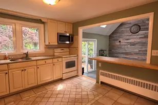 7 Wayne Dr, Foxboro, MA 02035 - Photo 3