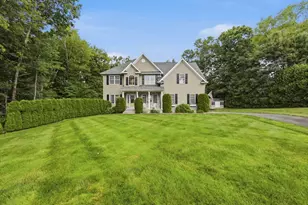 17 Ramona's Way, East Longmeadow, MA 01028 - Photo 1