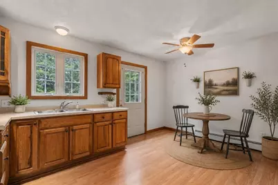 116 Kensington St, Agawam, MA 01030 - Photo 15