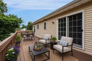 116 Kensington St, Agawam, MA 01030 - Photo 9