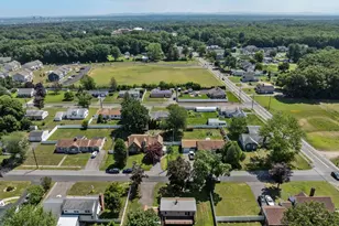 116 Kensington St, Agawam, MA 01030 - Photo 29