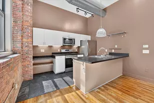 13 Willow, Lynn, MA 01901 - Photo 5